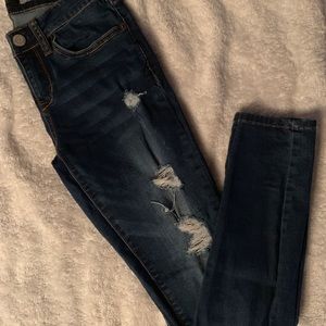Aeropostale Distressed Ankle Jegging